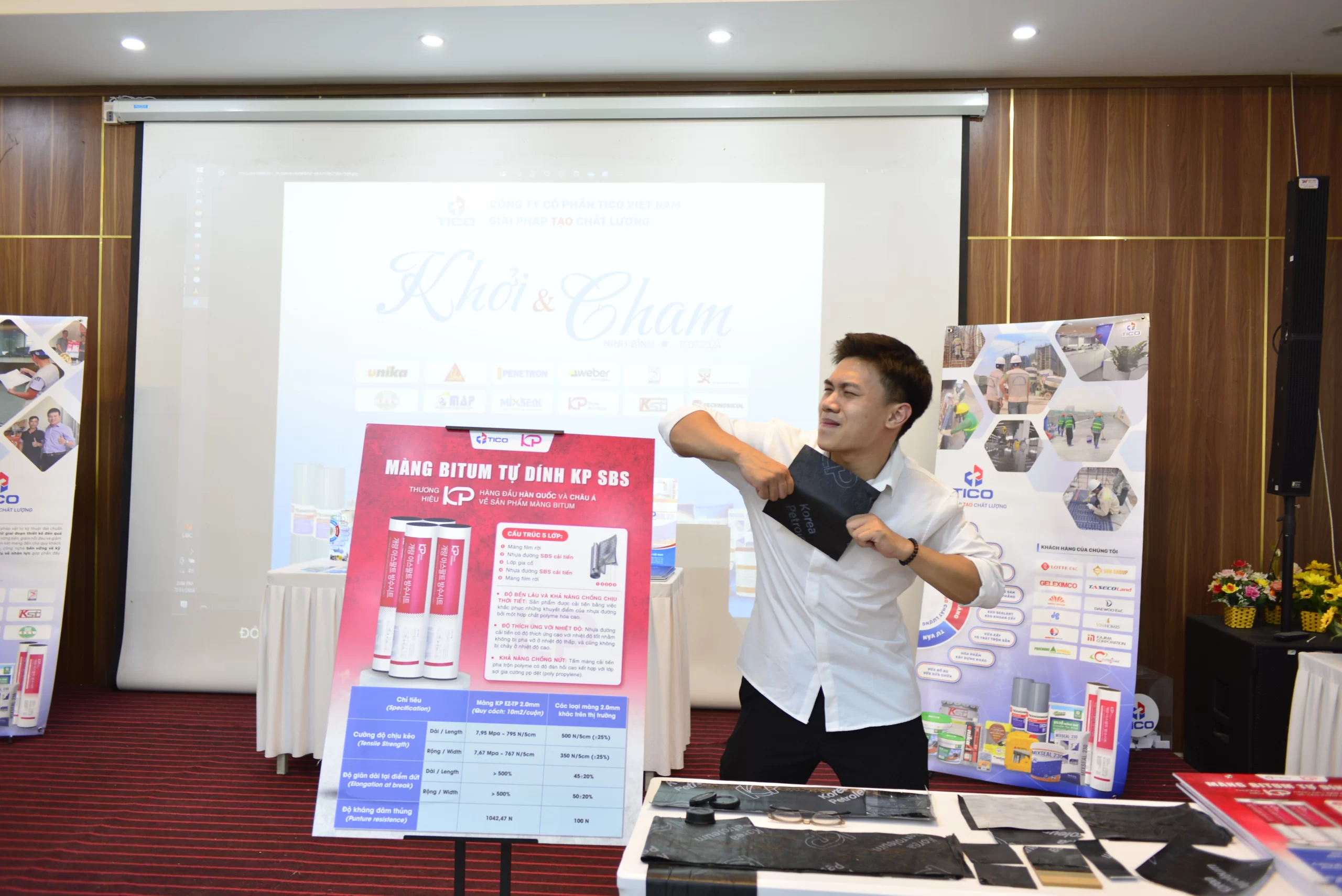 Màng chống thấm tự dính KP
