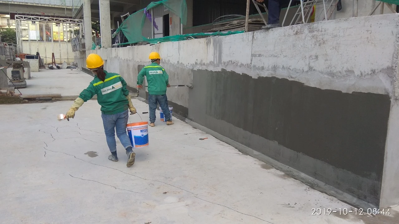 Quét chống thấm tường